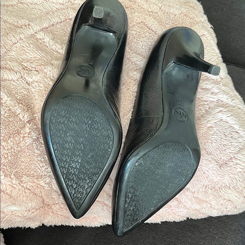 Michael Kors Black Stiletto Heels - Picture 6 of 13